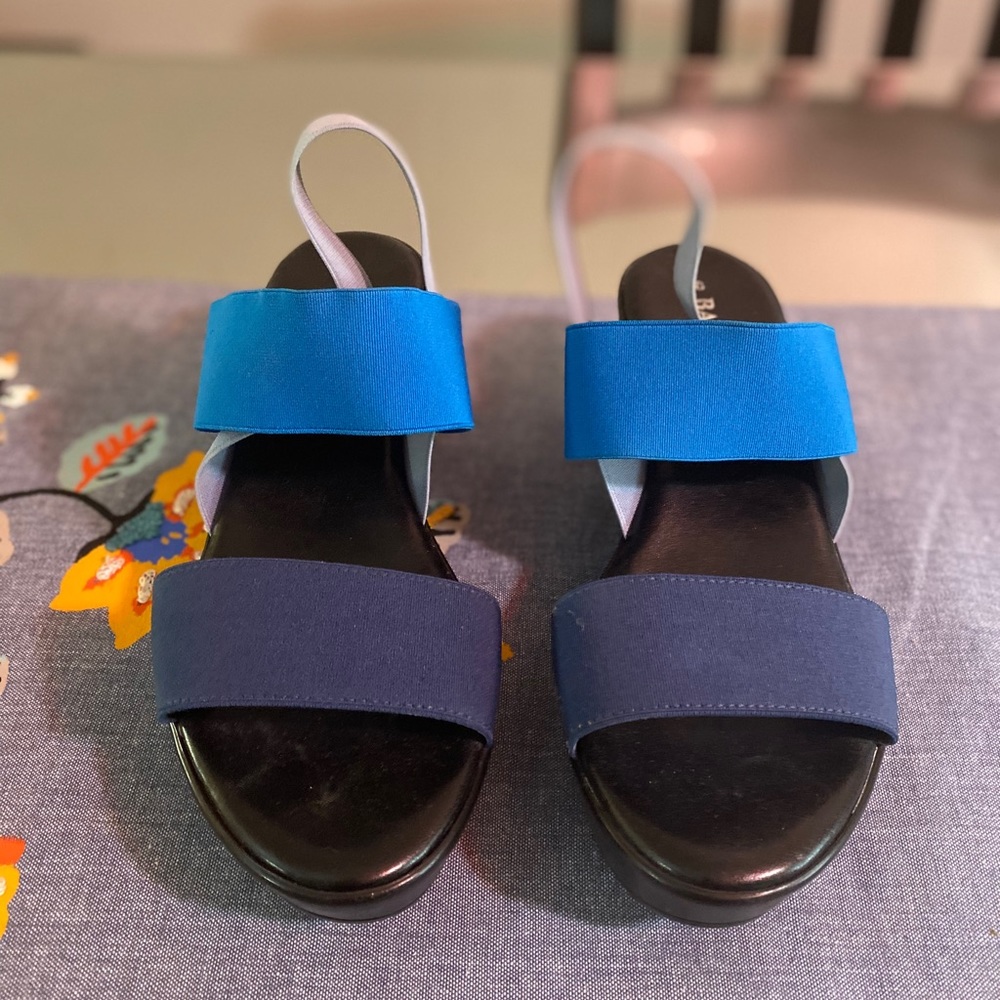 Strapped sandals